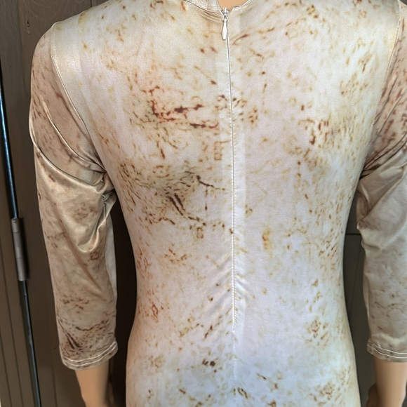 Insect skin suit with slip over mask, you can see through the eyes. Zipper back. - Picture 4 of 6